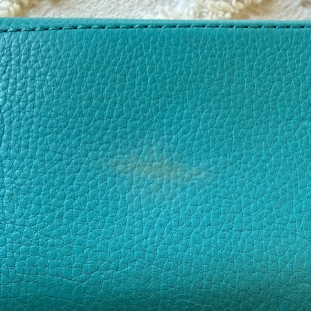 Michael Kors Aqua Leather Wallet - Picture 3 of 7